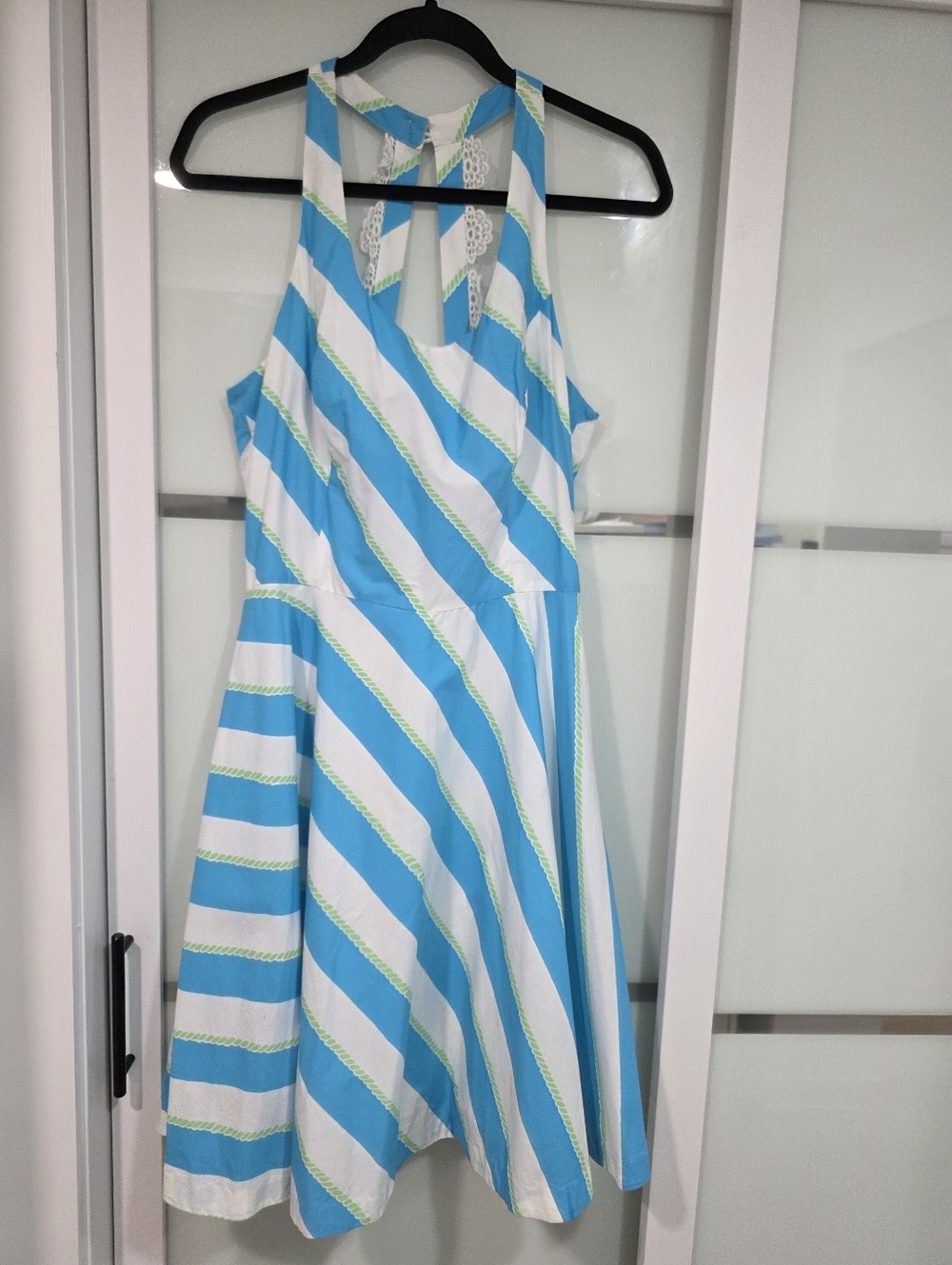 Lilly Pulitzer Sleeveless Dress – Blue & White Striped | Size 8 - Picture 2 of 16